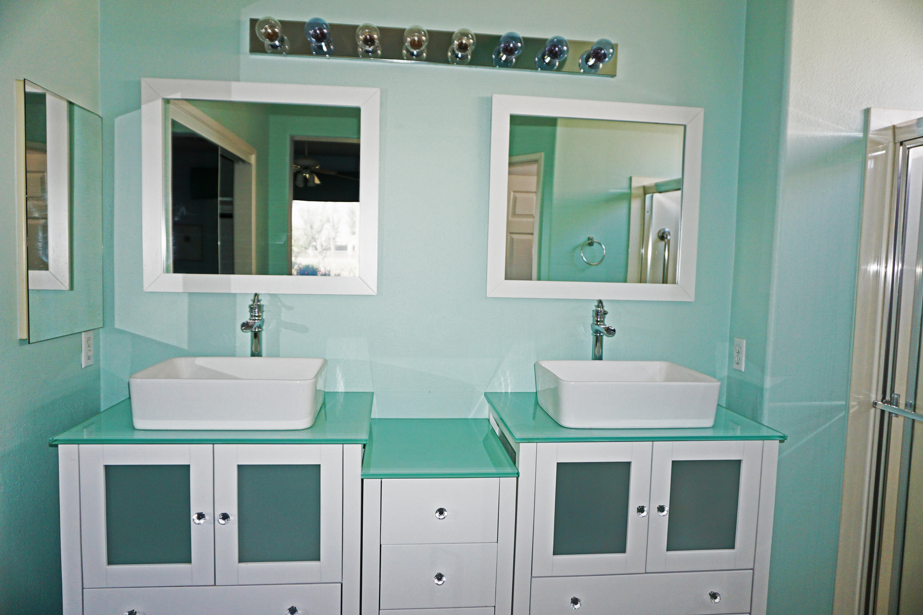 39543 Manorgate Road Palm Desert, CA 92211 - Photo 15 of 24 DSC05587