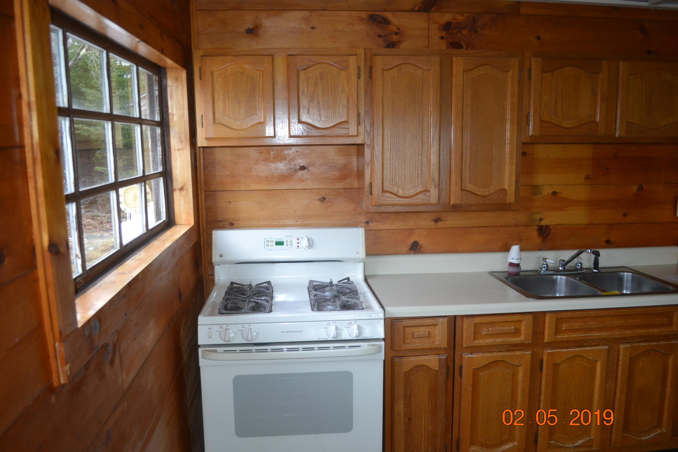 197 Rays Point Road Milbridge, ME 04658 - Photo 13 of 15 Kitchen