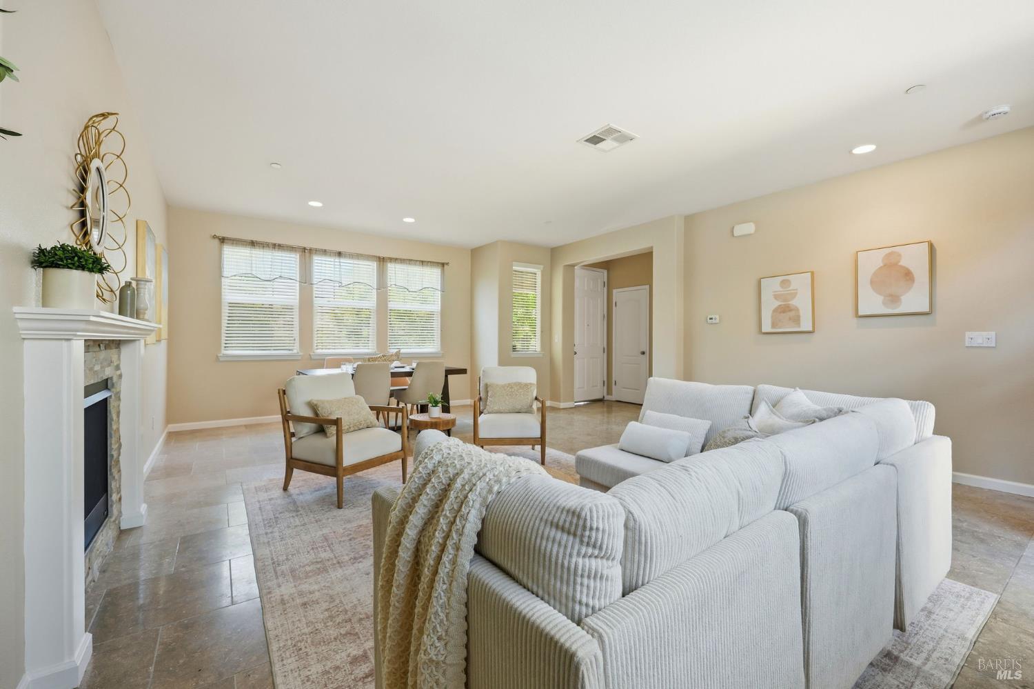 2318 Avignon Circle Santa Rosa, CA 95403 - Photo 4 of 45