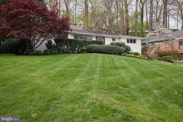$1,500,000 | 6847 Tulip Hill Terrace, Bethesda, MD 20816