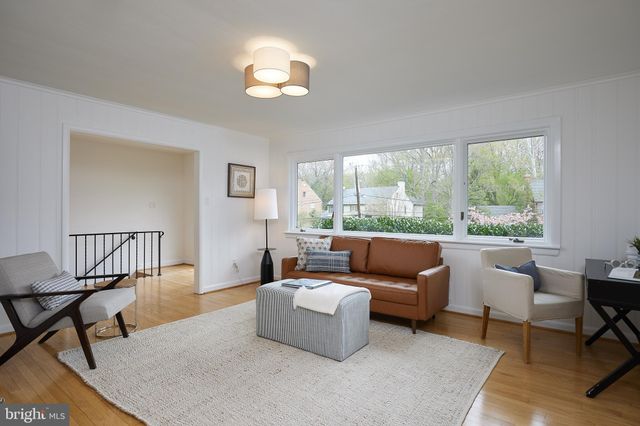 $1,500,000 | 6847 Tulip Hill Terrace, Bethesda, MD 20816