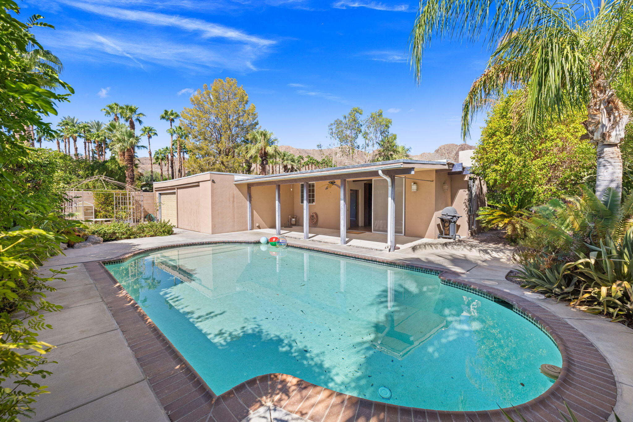 71366 Halgar Road Rancho Mirage, CA 92270 - Photo 34 of 50 POOL