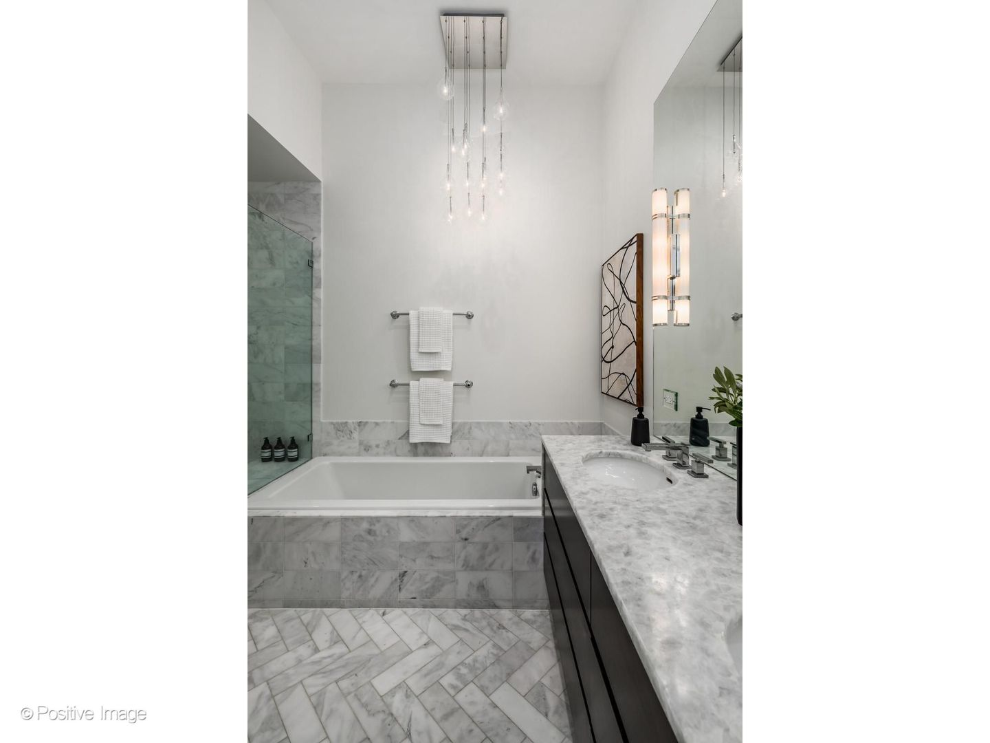 2037 West Division Street, Unit PH Chicago, IL 60622 - Photo 20 of 35