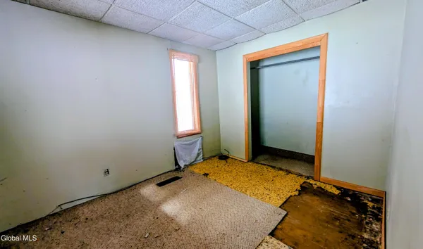 $120,000 | 2387 Highway 74, Ticonderoga, NY 12883