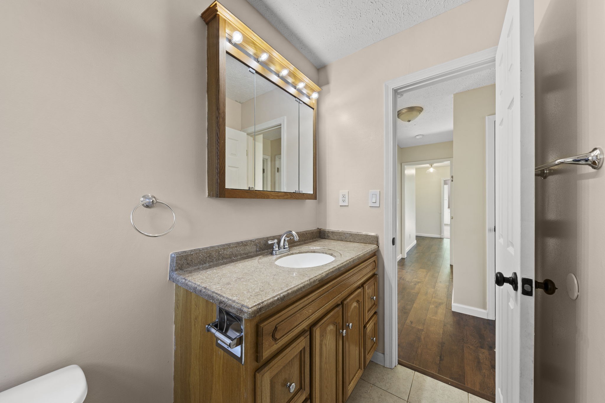 702 Hugh Hunter Road Oak Grove, KY 42262 - Photo 22 of 34 Gallery Image 22
