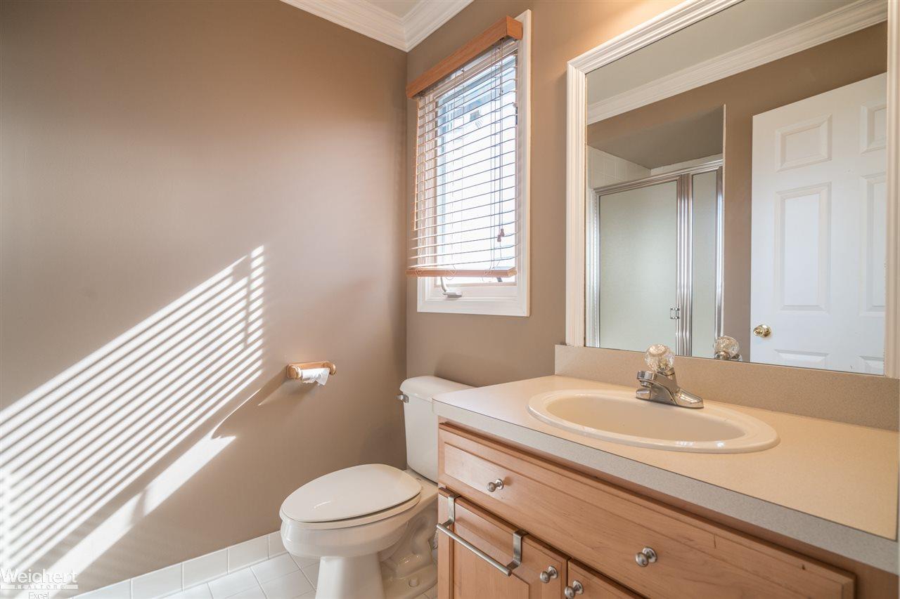 1139 Krista Lane Rochester, MI 48307 - Photo 34 of 59 31338879-33.JPG