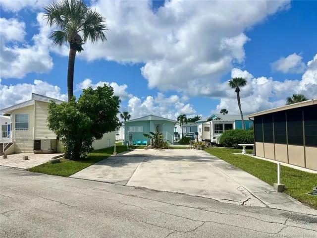 $170,900 | 10725 South Ocean Drive, Unit 294, Jensen Beach, FL 34957