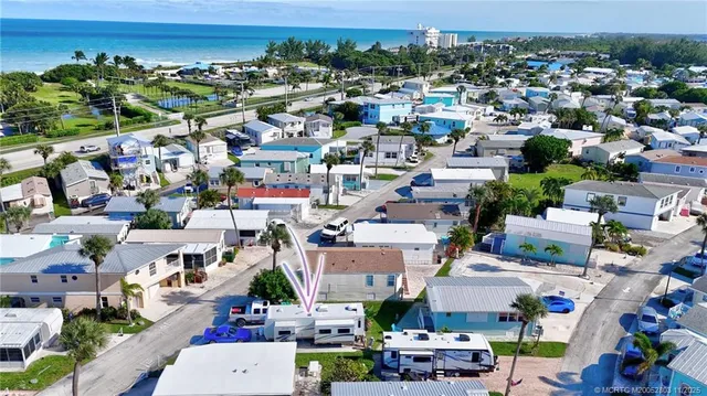 $170,900 | 10725 South Ocean Drive, Unit 294, Jensen Beach, FL 34957