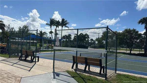 $170,900 | 10725 South Ocean Drive, Unit 294, Jensen Beach, FL 34957