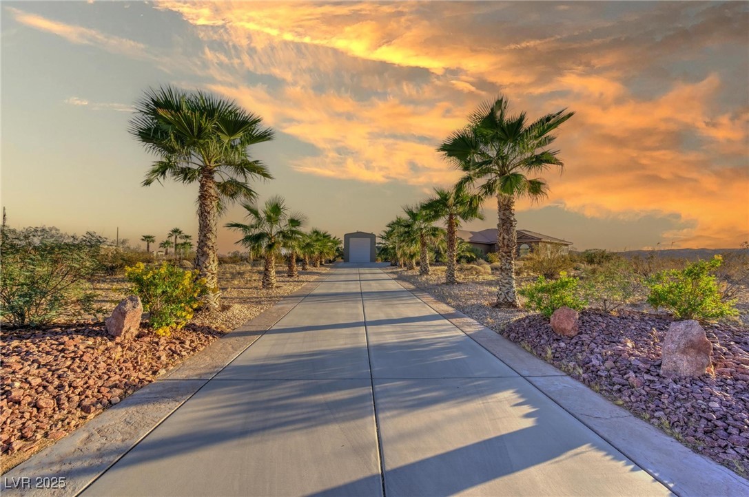 1085 Cameron Avenue Logandale, NV 89021 - Photo 2 of 40 Gallery Image 2