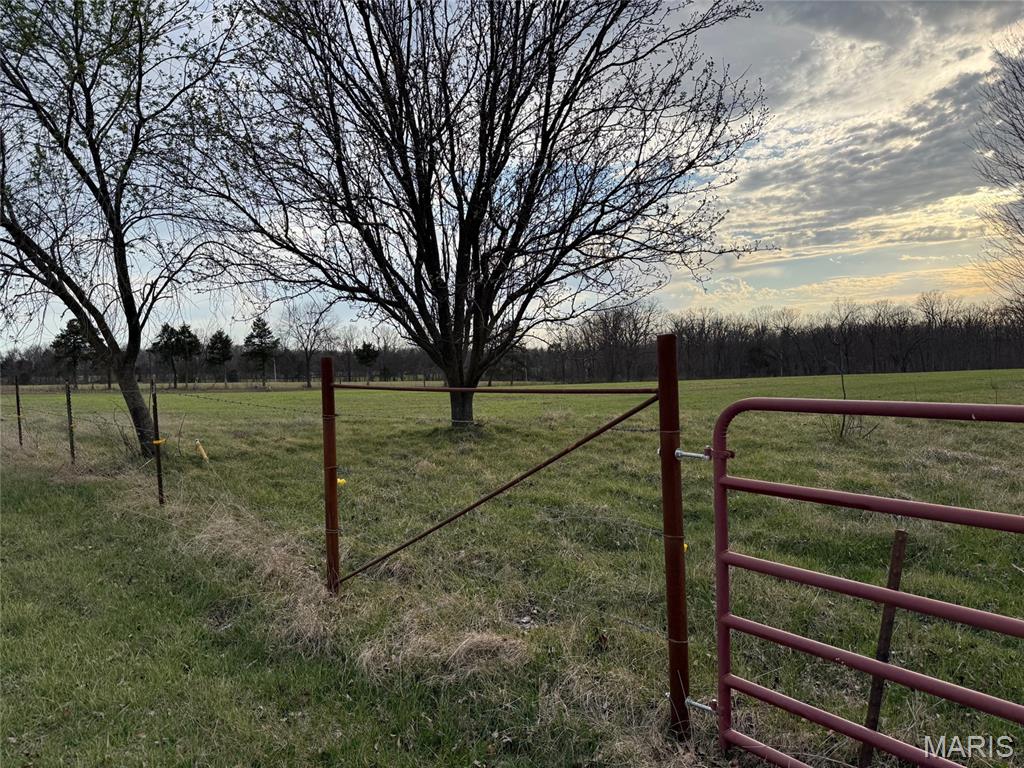 35225 Pin Oak Church Road Jonesburg, MO 63351 - Photo 11 of 18