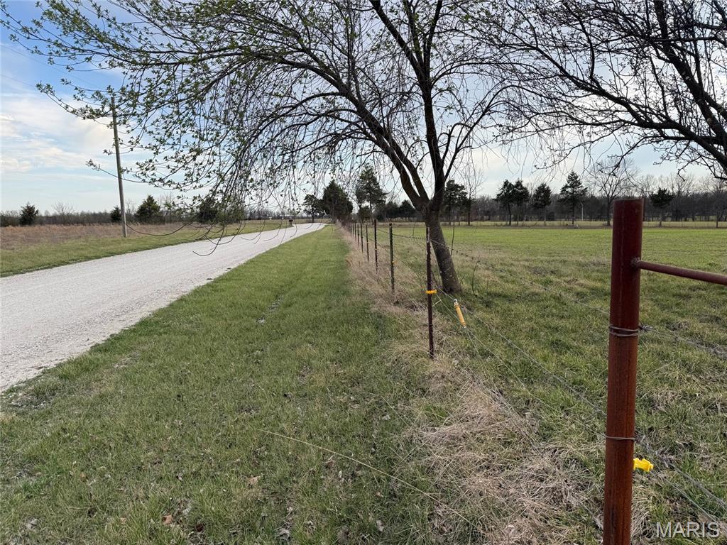 35225 Pin Oak Church Road Jonesburg, MO 63351 - Photo 10 of 18