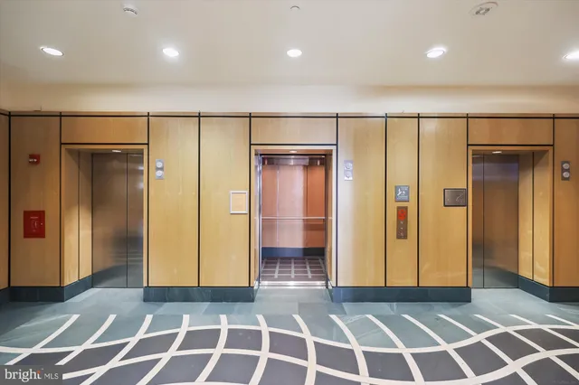 a view of a entryway