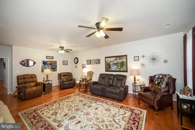 $409,000 | 9414 Fyvie Lane, Fredericksburg, VA 22408