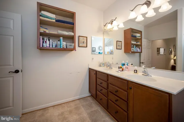 $409,000 | 9414 Fyvie Lane, Fredericksburg, VA 22408