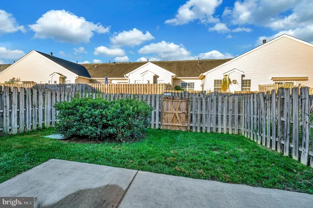 $409,000 | 9414 Fyvie Lane, Fredericksburg, VA 22408