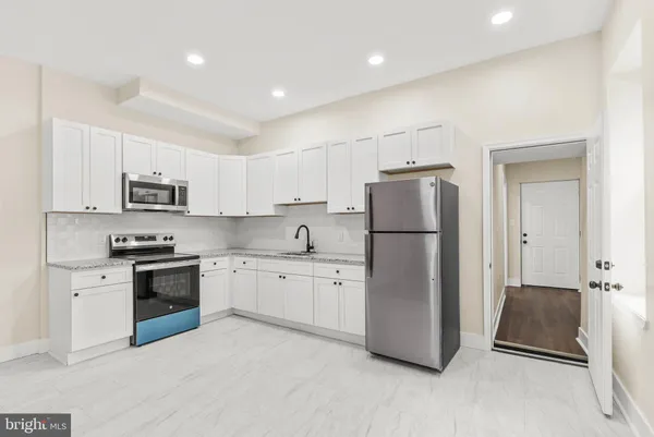$2,690 | 5431 Stewart Street, Philadelphia, PA 19131