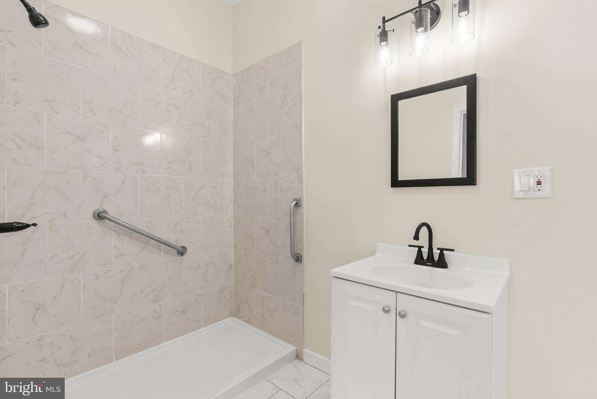 5431 Stewart Street Philadelphia, PA 19131 - Photo 23 of 34