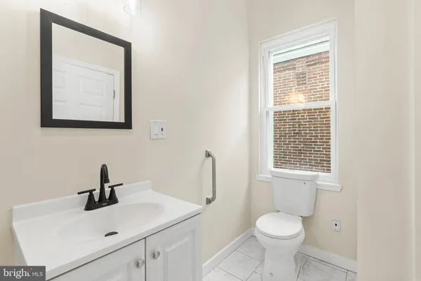 $2,690 | 5431 Stewart Street, Philadelphia, PA 19131