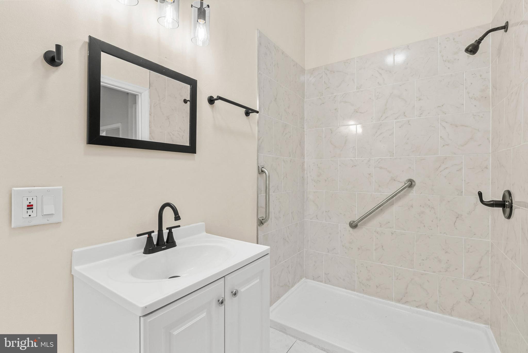 5431 Stewart Street Philadelphia, PA 19131 - Photo 29 of 34
