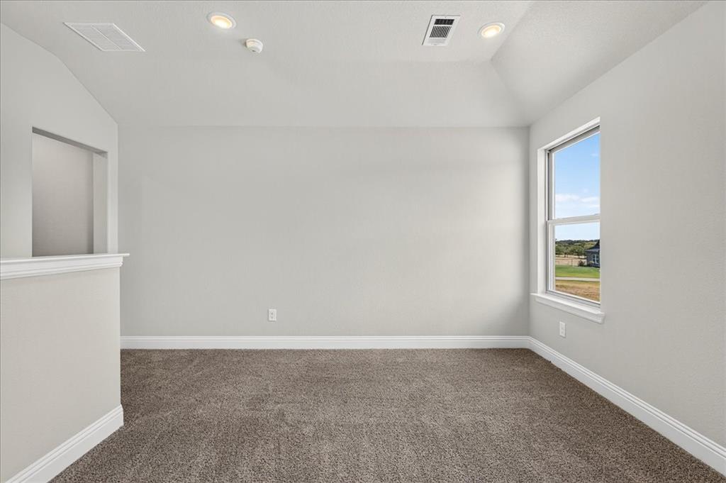 4045 Westfork Way Springtown, TX 76082 - Photo 32 of 39 Gallery Image 32
