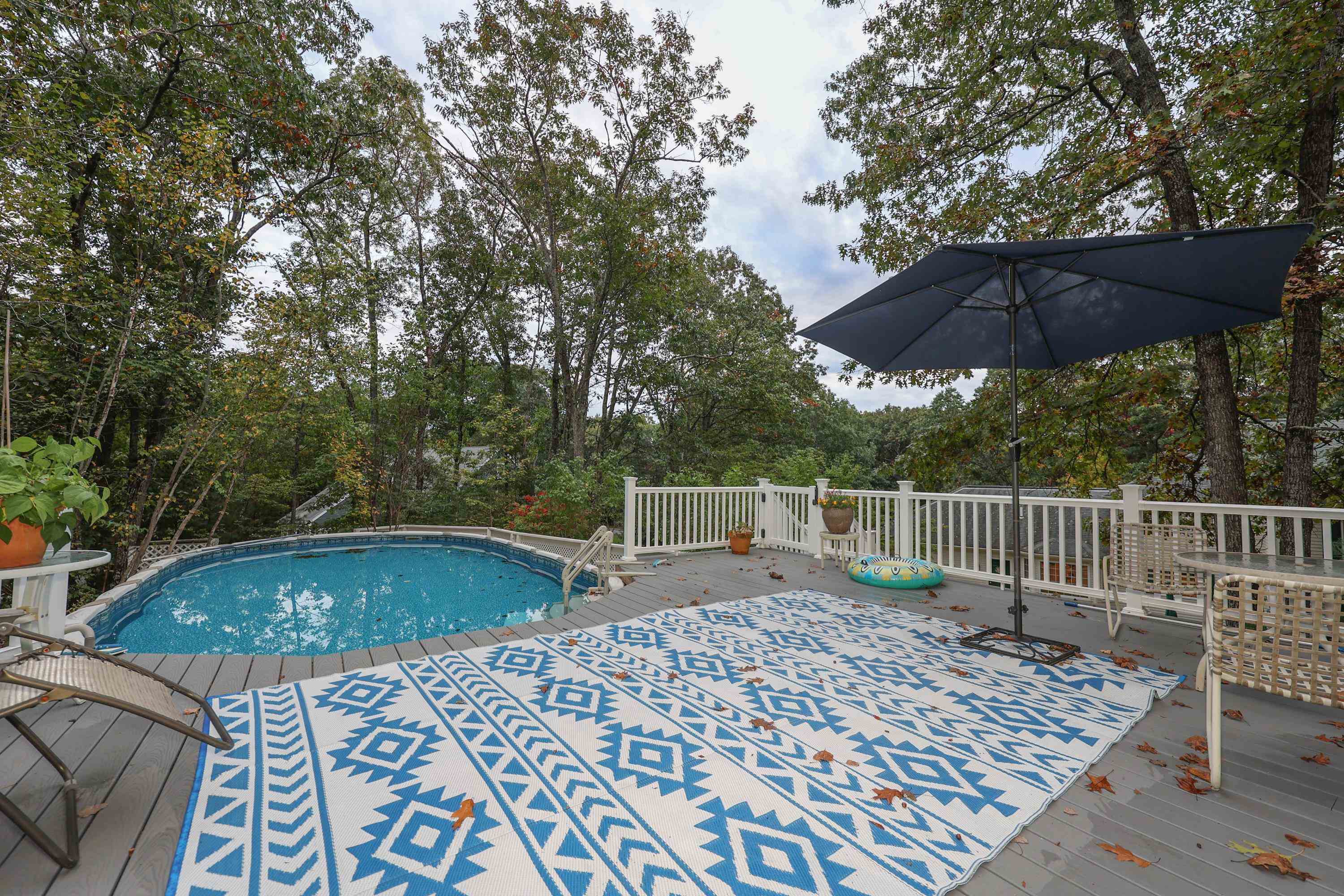 51 Blossom Road Windham, NH 03087 - Photo 28 of 40