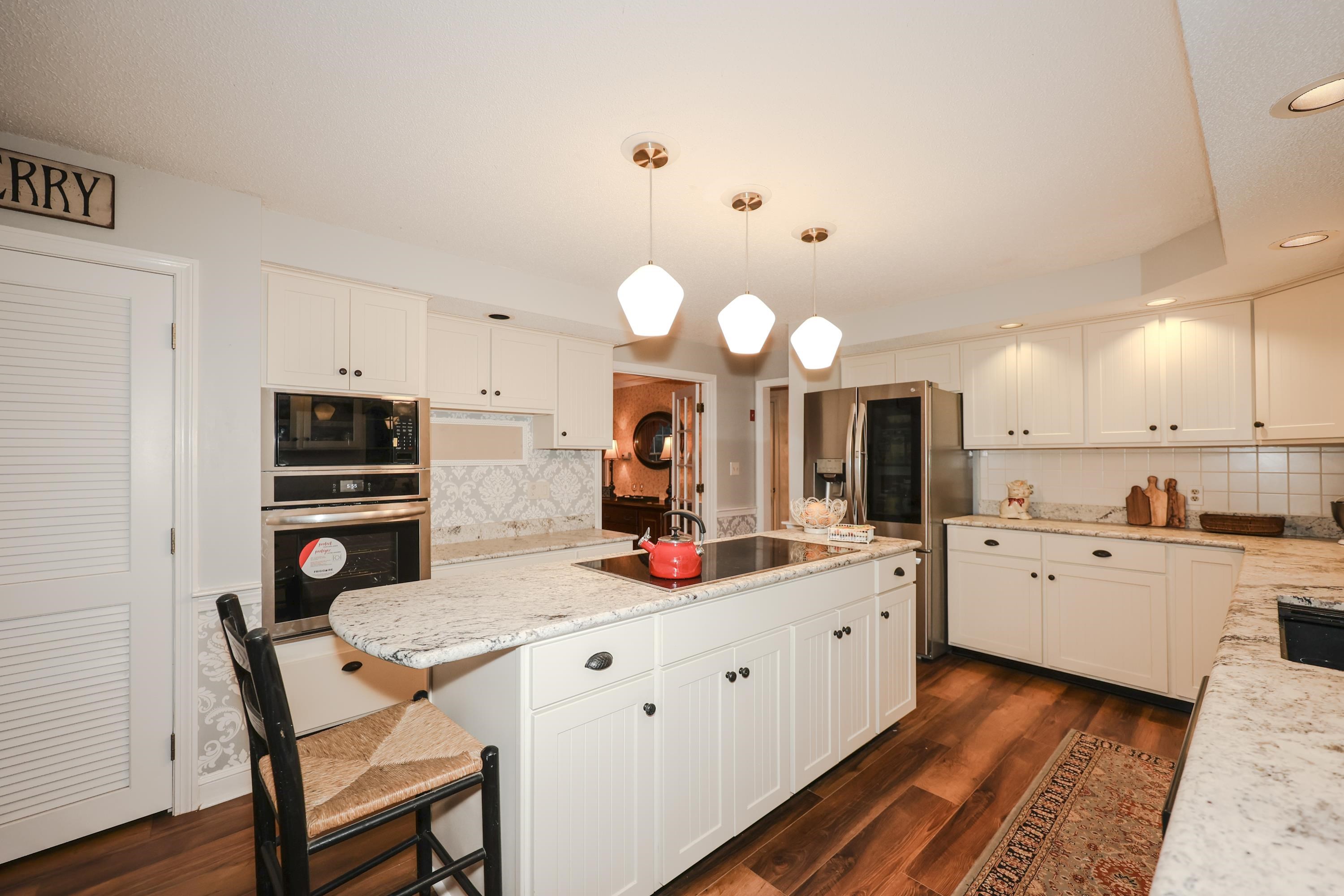 51 Blossom Road Windham, NH 03087 - Photo 38 of 40