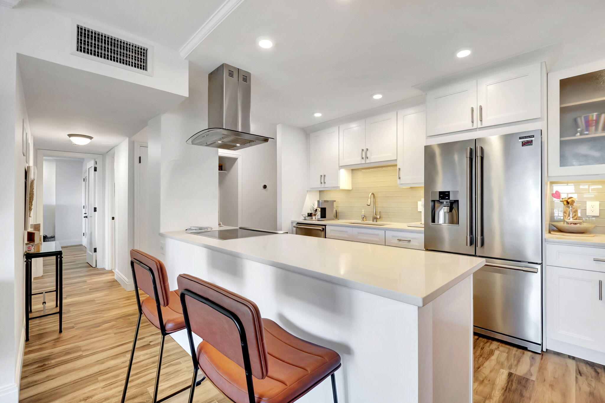 2121 North Ocean Boulevard, Unit 1204W Boca Raton, FL 33431 - Photo 6 of 66 50-web-or-mls-DSC_8599