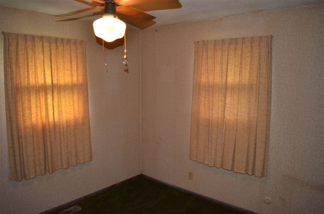7110 East Piccadilly Road Muncie, IN 47303 - Photo 11 of 15 Gallery Image 11