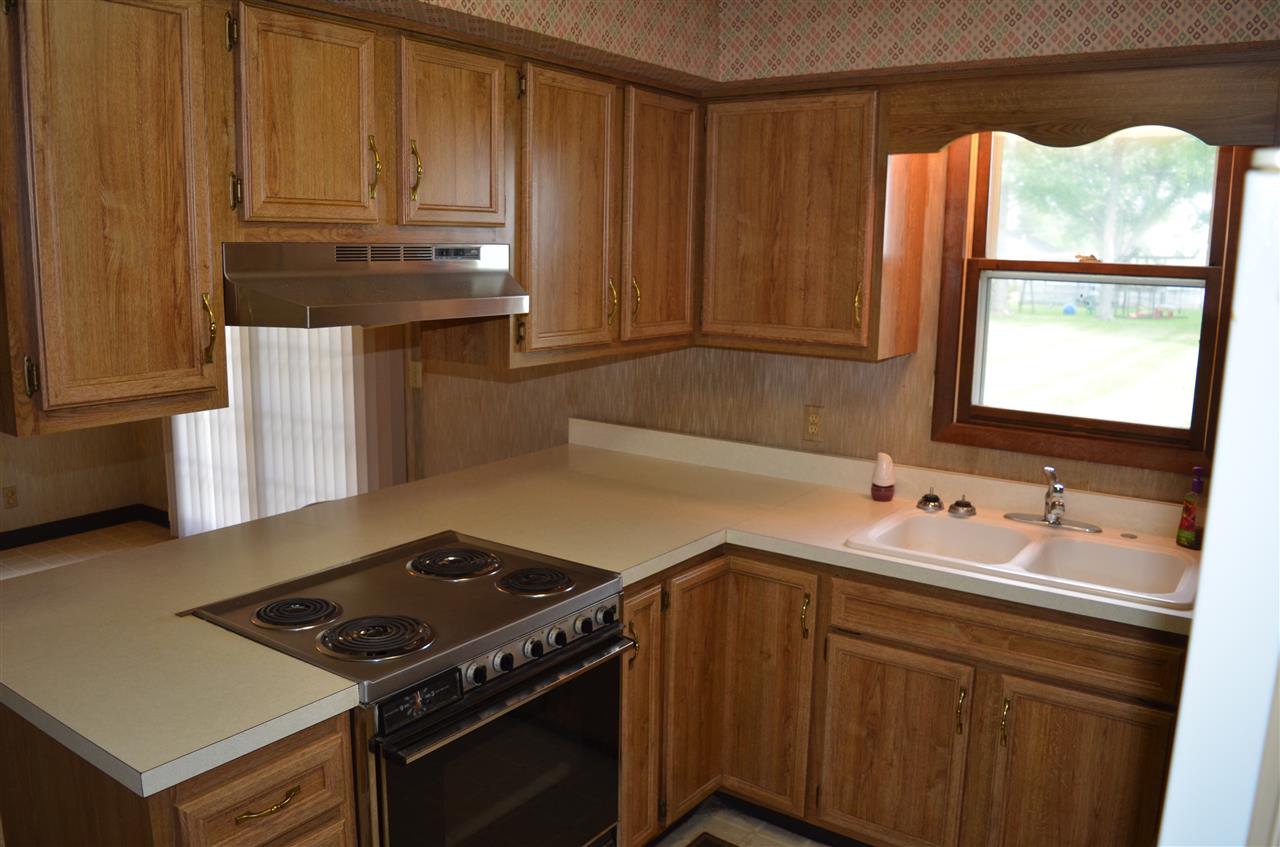 7110 East Piccadilly Road Muncie, IN 47303 - Photo 3 of 15 Gallery Image 3