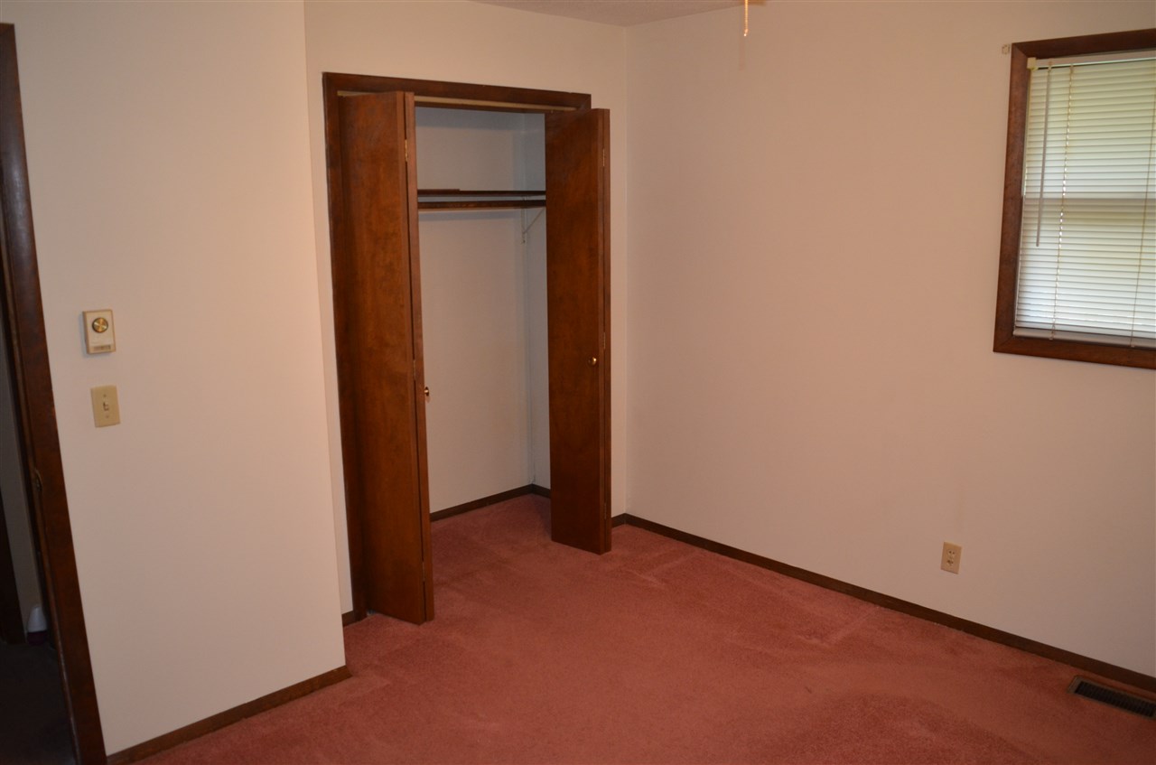 7110 East Piccadilly Road Muncie, IN 47303 - Photo 8 of 15 Gallery Image 8