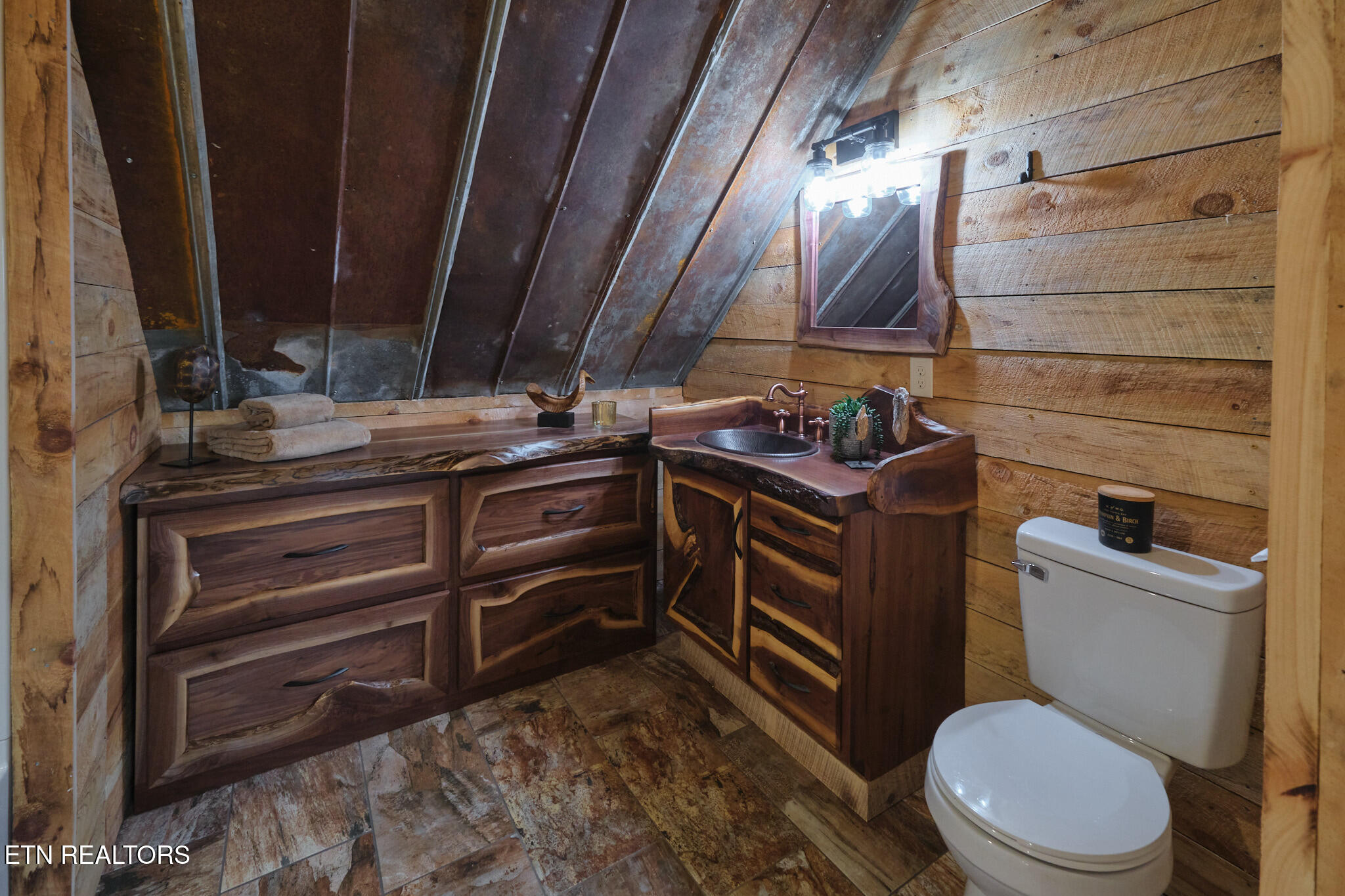 1410 Swannsylvania Road Dandridge, TN 37725 - Photo 52 of 60 1410 Swannsylvania Rd Dandridge, TN 64