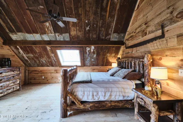 $1,390,000 | 1410 Swannsylvania Road, Dandridge, TN 37725