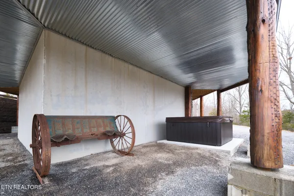 $1,390,000 | 1410 Swannsylvania Road, Dandridge, TN 37725