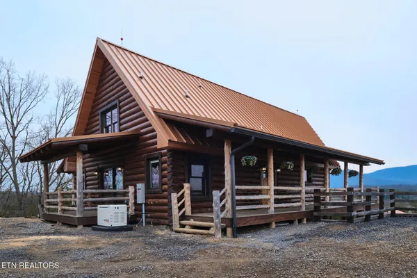 $1,390,000 | 1410 Swannsylvania Road, Dandridge, TN 37725