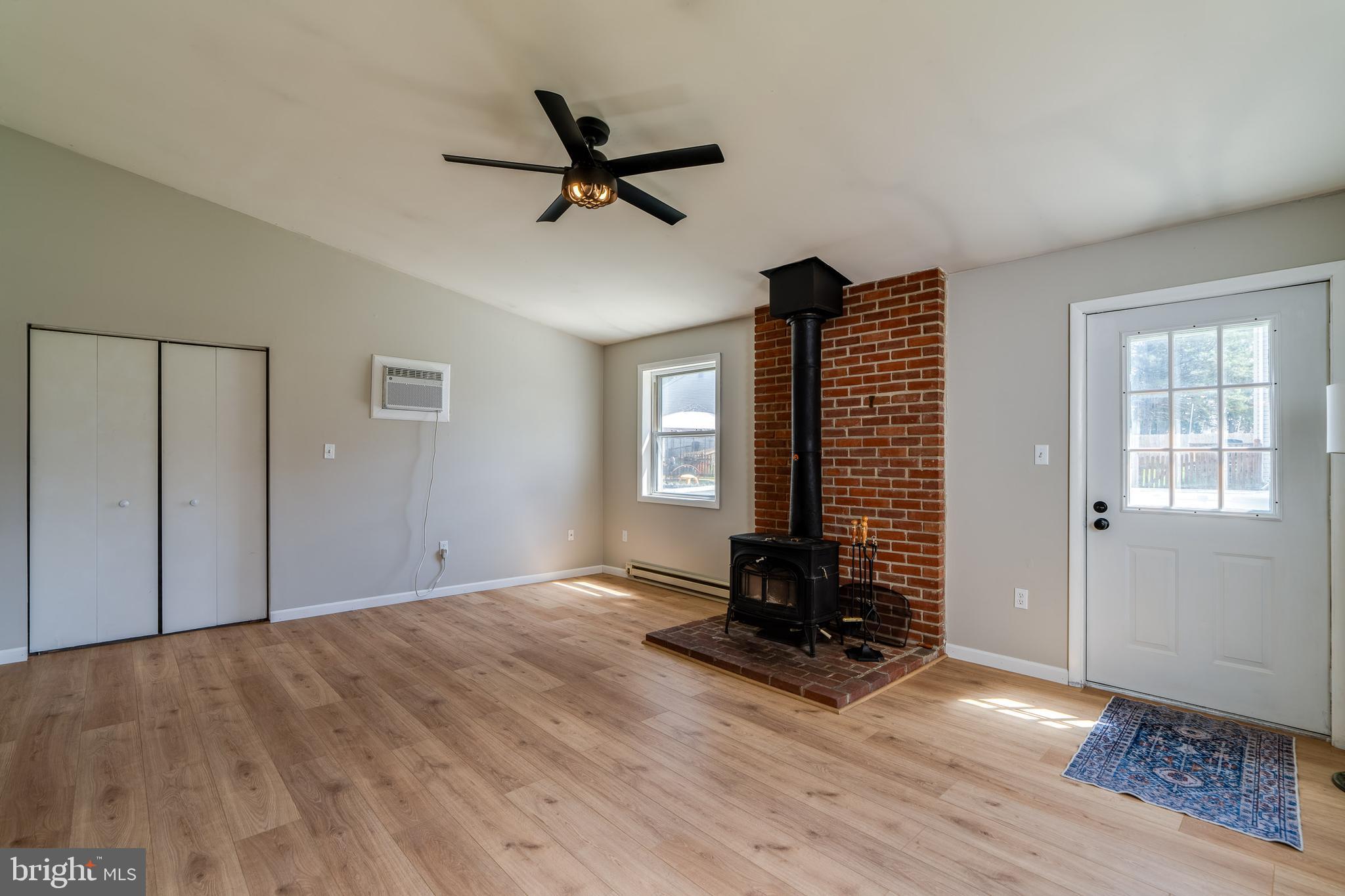 166 Pulte Road Lancaster, PA 17601 - Photo 23 of 41 a living room with hard wood floors and a window