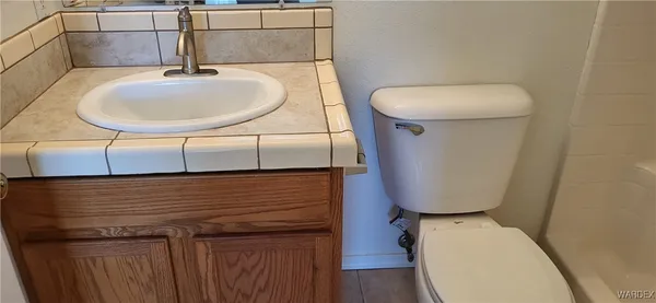 $1,500 | 652 Holly Street, Bullhead City, AZ 86442