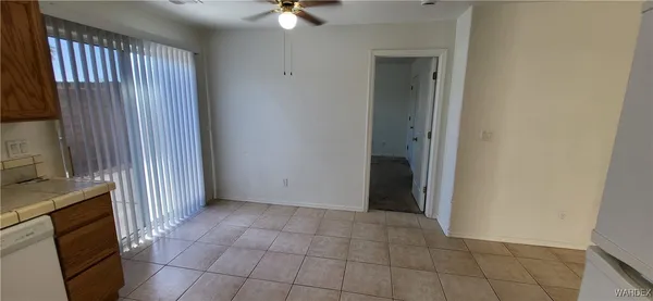 $1,500 | 652 Holly Street, Bullhead City, AZ 86442