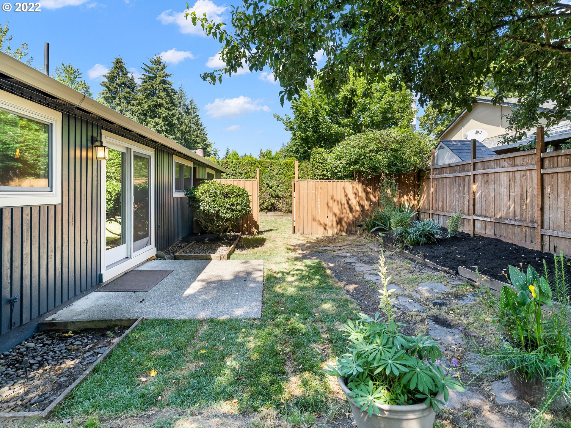 12905 Southwest Hanson Road Beaverton, OR 97008 - Photo 19 of 25 Gallery Image 19