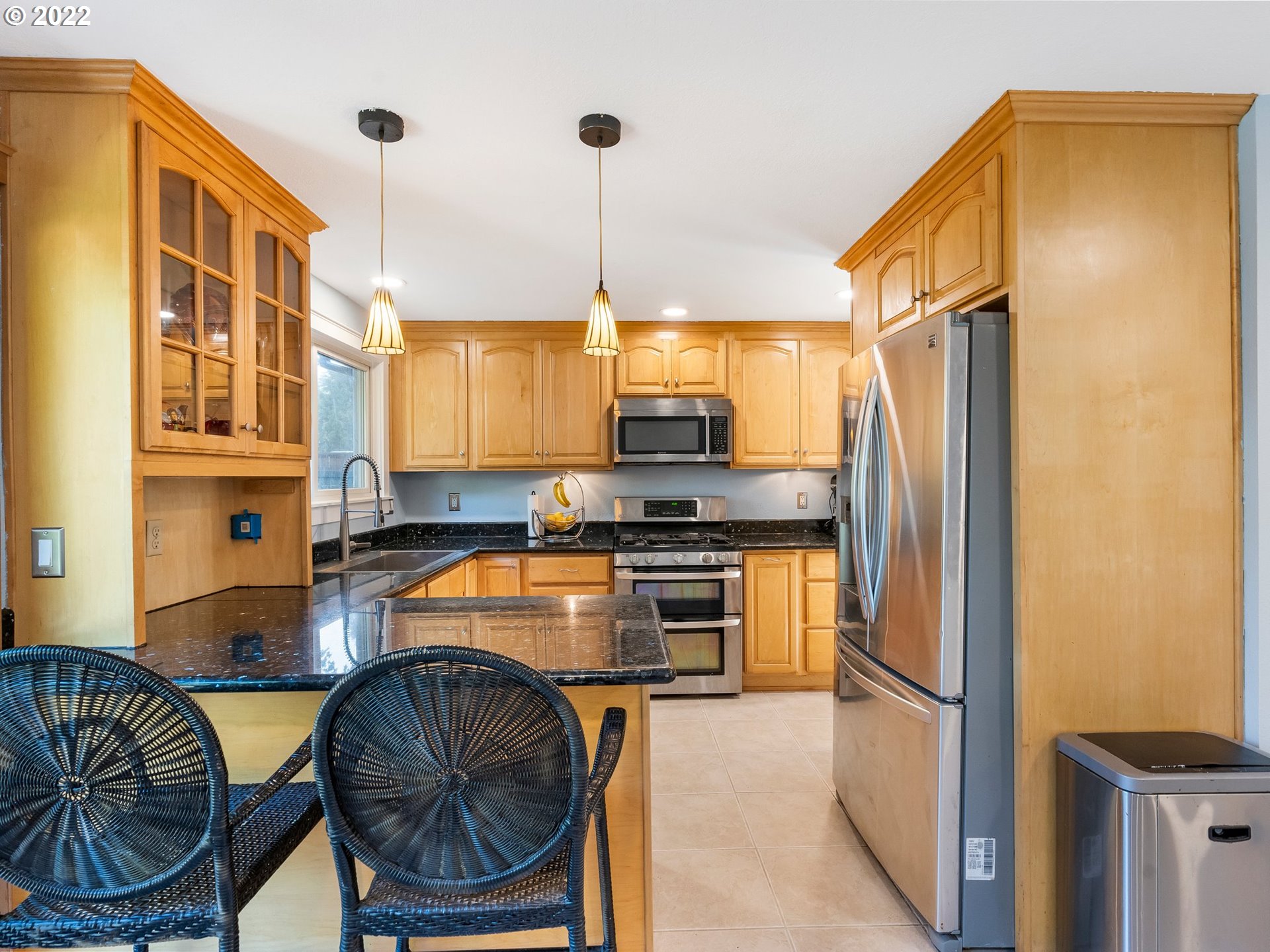 12905 Southwest Hanson Road Beaverton, OR 97008 - Photo 8 of 25 Gallery Image 8