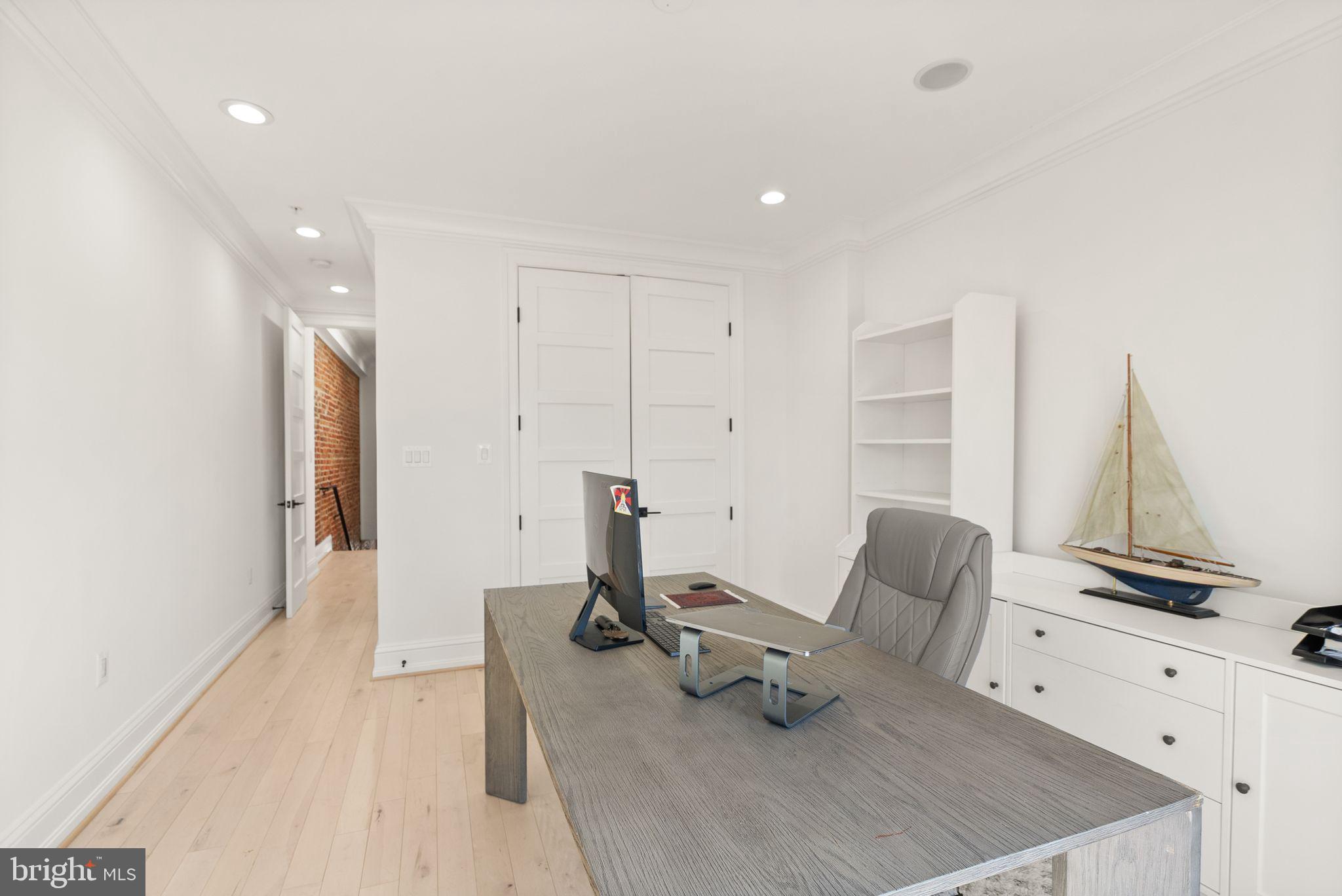 1132 Columbia Road Northwest, Unit 3 Washington, DC 20009 - Photo 41 of 52