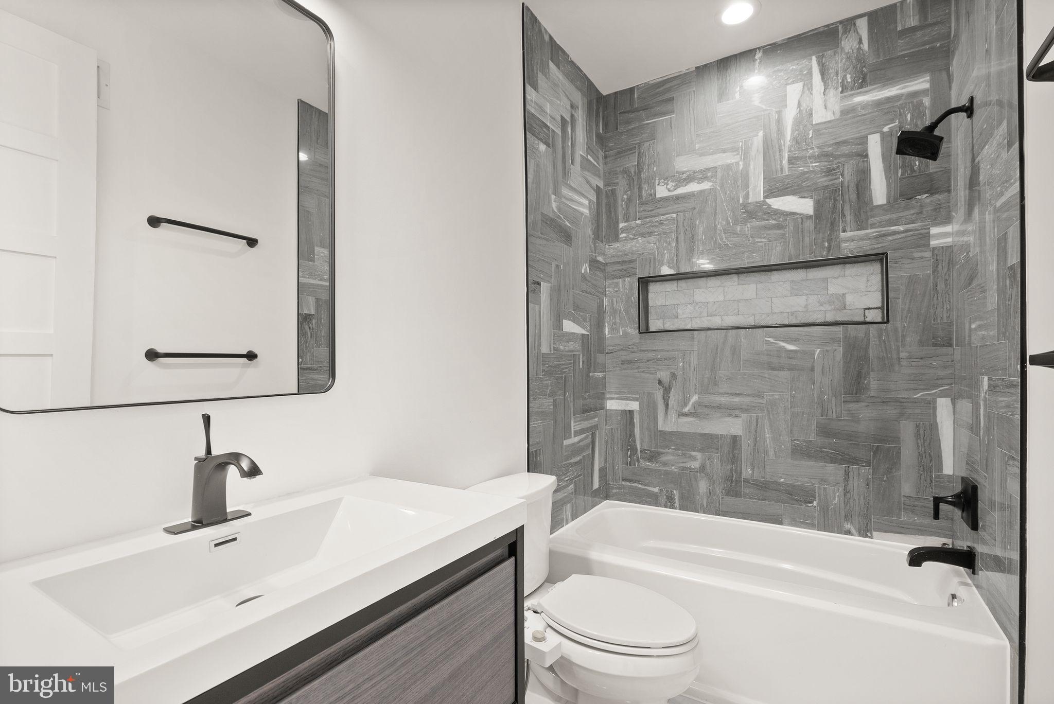 1132 Columbia Road Northwest, Unit 3 Washington, DC 20009 - Photo 42 of 52