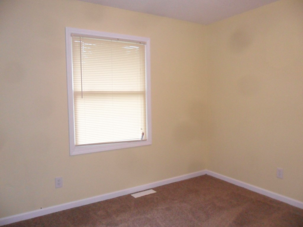 3726 Cecil Road Cadillac, MI 49601 - Photo 11 of 16 1806228-10.JPG