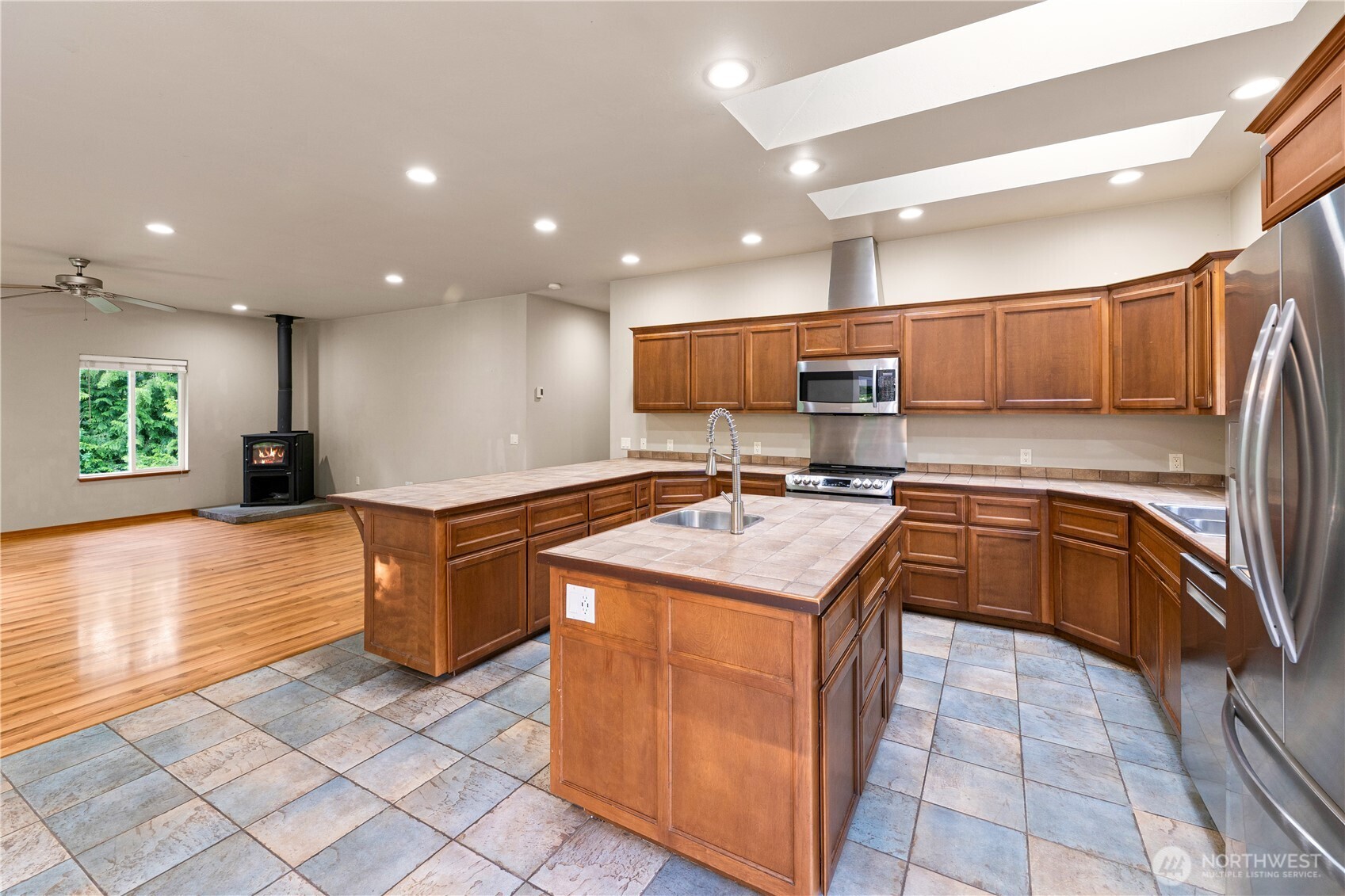42 Tarte Road Friday Harbor, WA 98250 - Photo 10 of 38