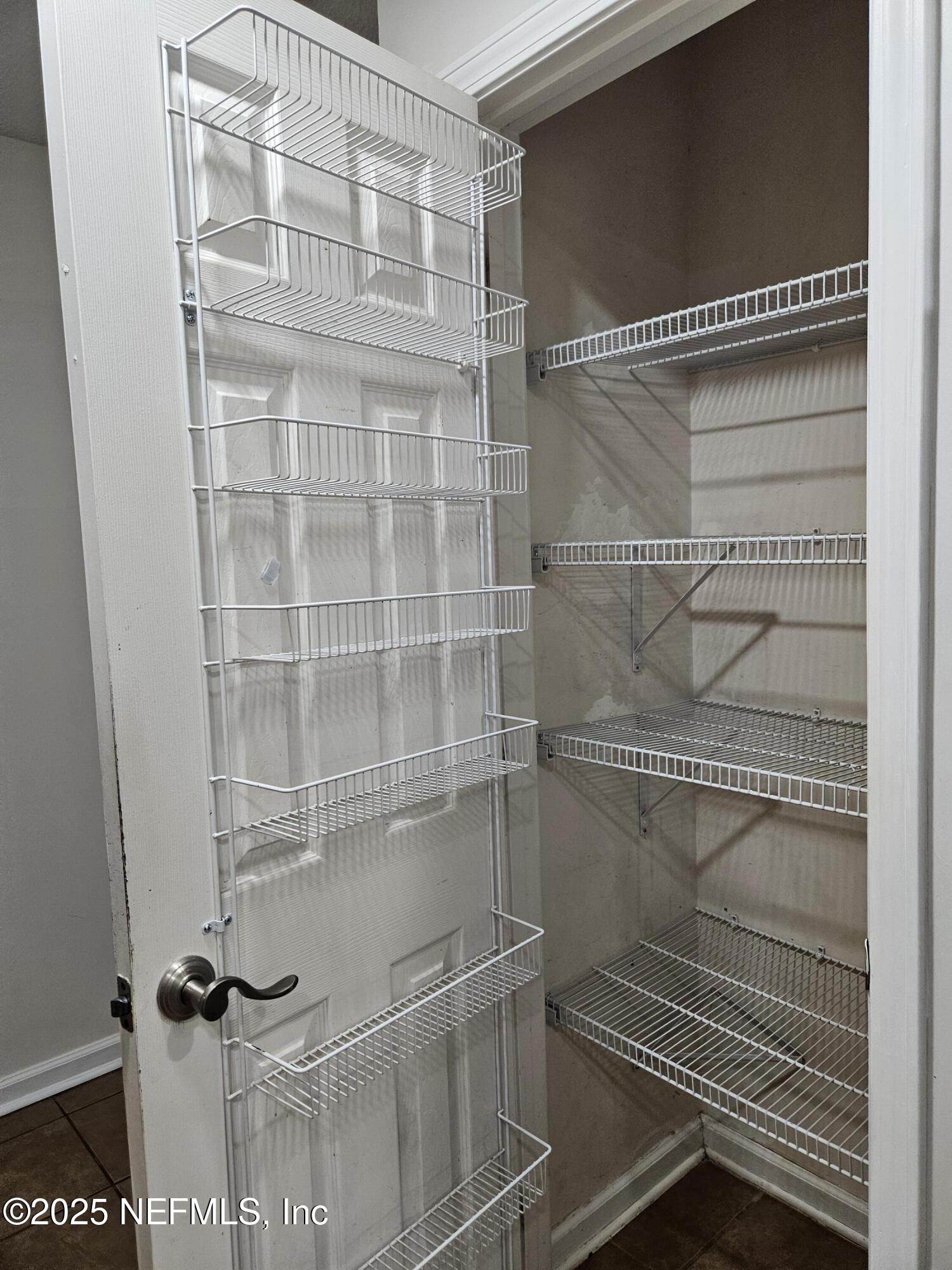 1203 Stern Way Fleming Island, FL 32003 - Photo 5 of 12 20250609_181511