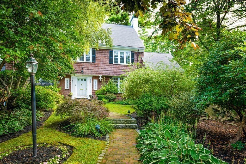 3 Beverly Road Swampscott, MA 01907 - Photo 1 of 33 Gallery Image 1
