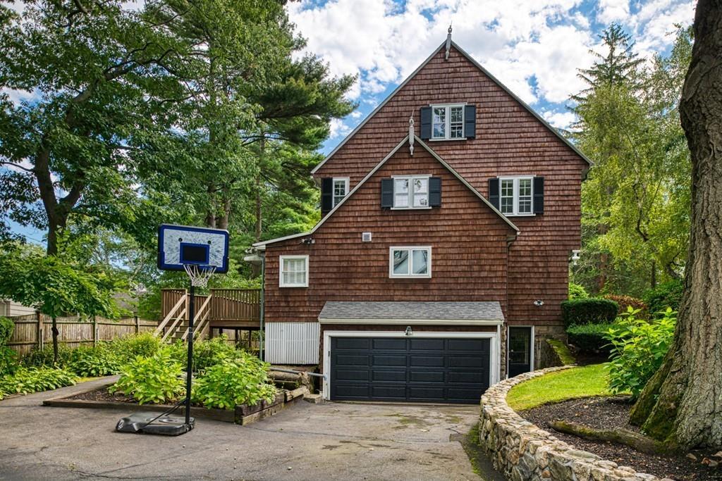 3 Beverly Road Swampscott, MA 01907 - Photo 3 of 33 Gallery Image 3