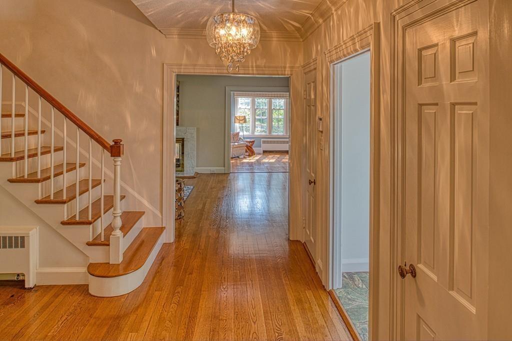 3 Beverly Road Swampscott, MA 01907 - Photo 10 of 33 Gallery Image 10