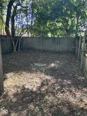 $1,700 | 645 East 49th Street, Indianapolis, IN 46205