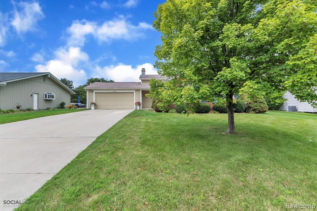 41272 Village Lake Road Novi, MI 48375 - Photo 33 of 56